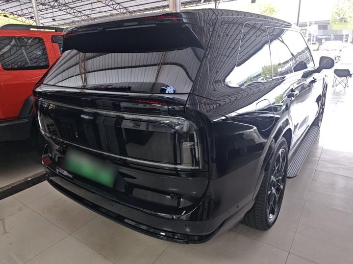 9X 2025 70kWh 6-Seater photo 4