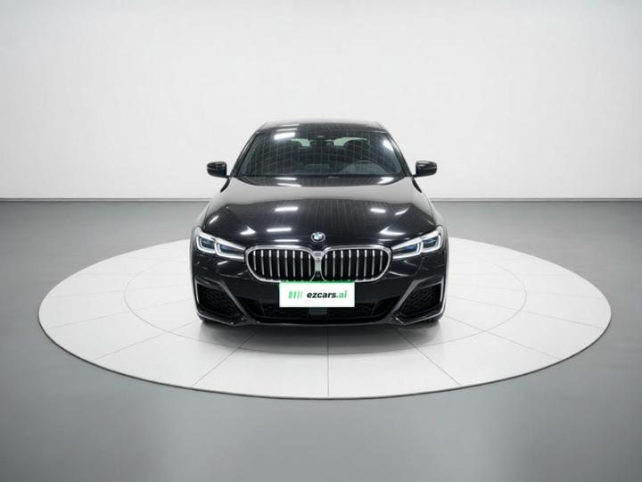 5 Series 2022 Facelift 525Li M Sport Package photo 2
