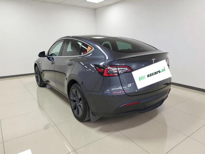 Model Y 2024 RWD photo 4