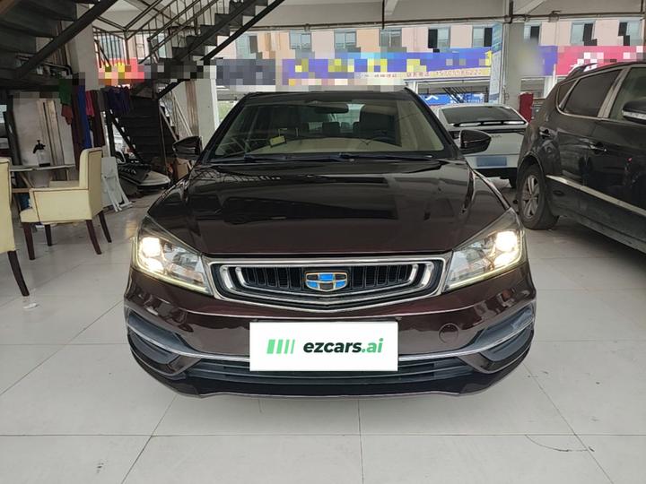 Emgrand 2018 1.5L CVT Luxury photo 2