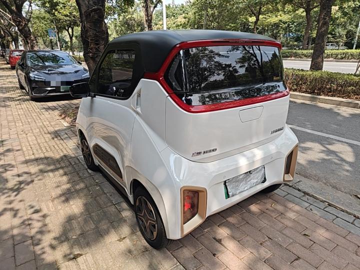 E200 2019 250KM photo 4