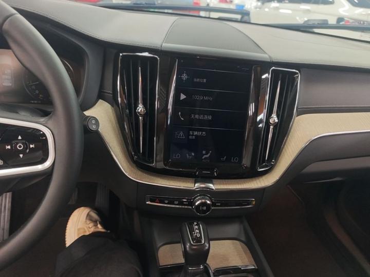 XC60 2018 T5 AWD Luxury photo 4