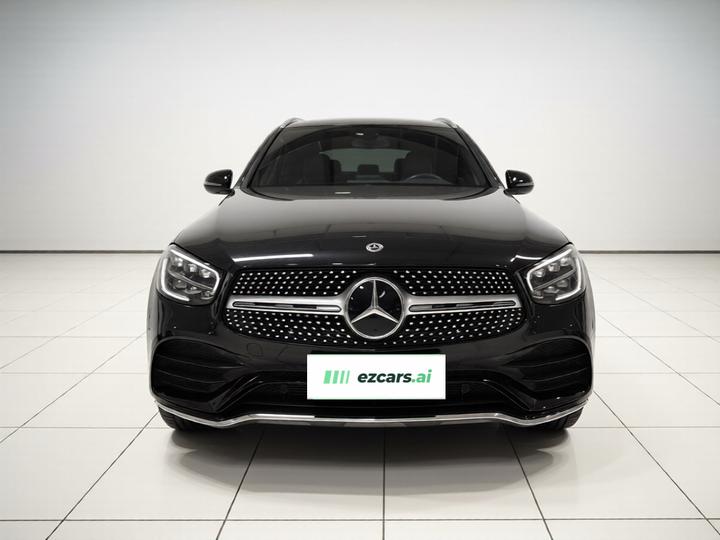GLC 2022 GLC 300 L 4MATIC Dynamic photo 2