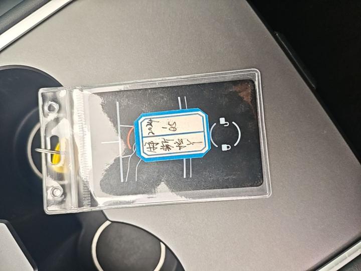 Model Y 2024 RWD photo 8