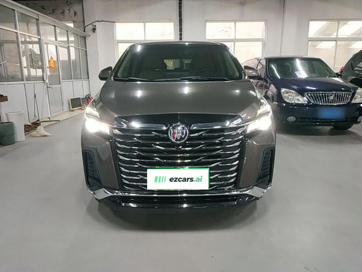 GL8 2023 Facelift Luxury photo 2