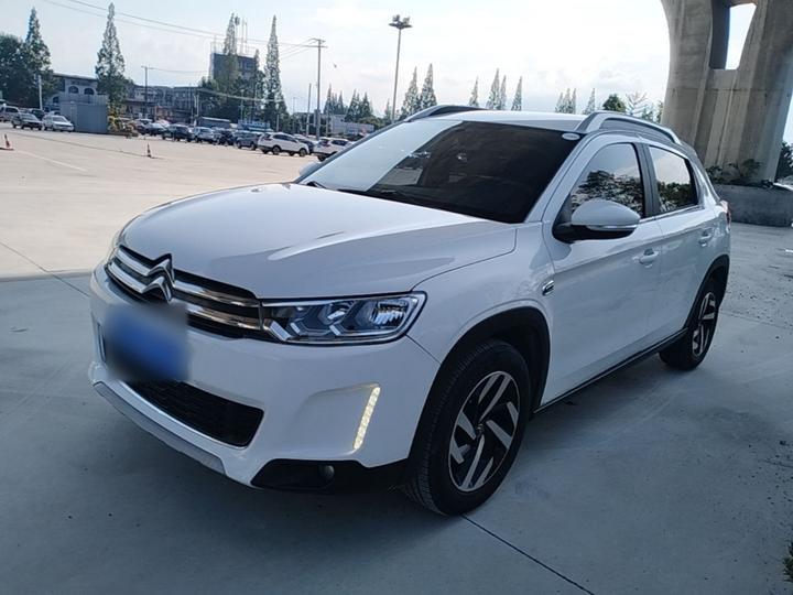 C3-XR 2015 1.6L AT Pioneer