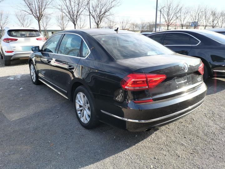 Passat 2017 330TSI DSG photo 3