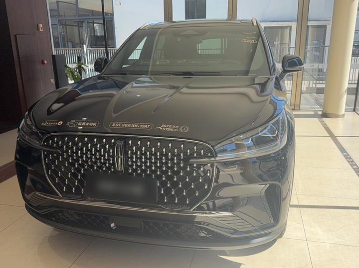 Aviator 2024 3.0T V6 AWD 6-Seater photo 5