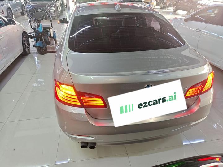 5 Series 2017 525Li Leading photo 3