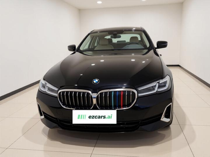 5 Series 2021 525Li Luxury photo 2