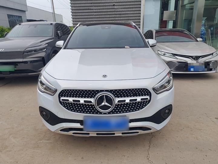 GLA 2023 Facelift GLA 200 photo 2