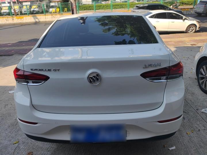 Excelle 2021 Facelift Classic 1.5L AT Elite photo 5