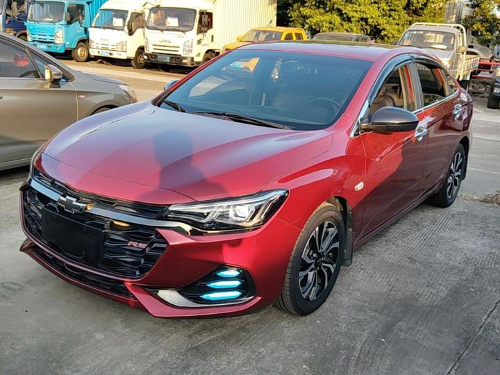 Cruze 2019 RS 330T AT China VI
