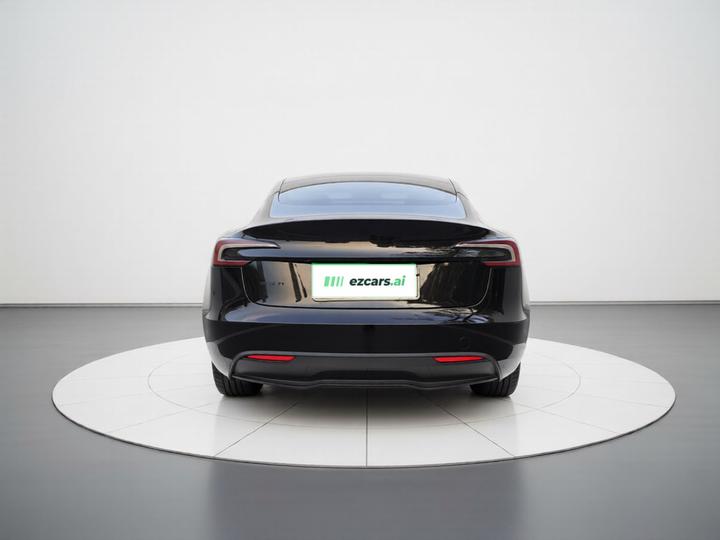 Model 3 2026 Long Range RWD photo 3