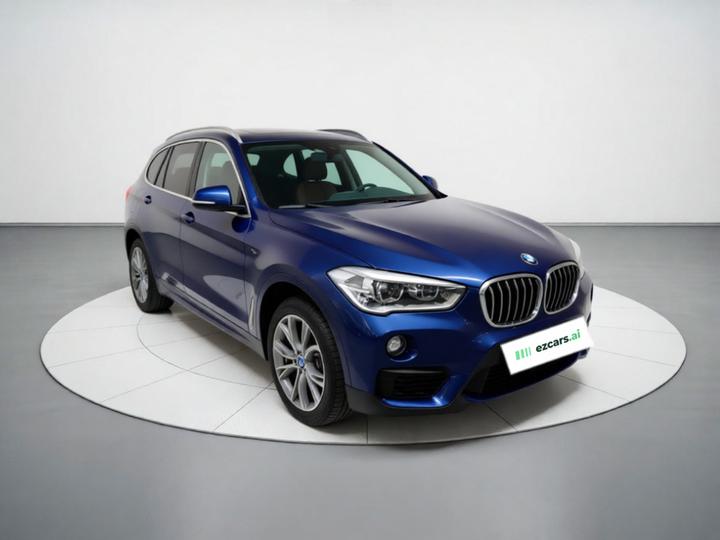 X1 2019 sDrive20Li Leading photo 3