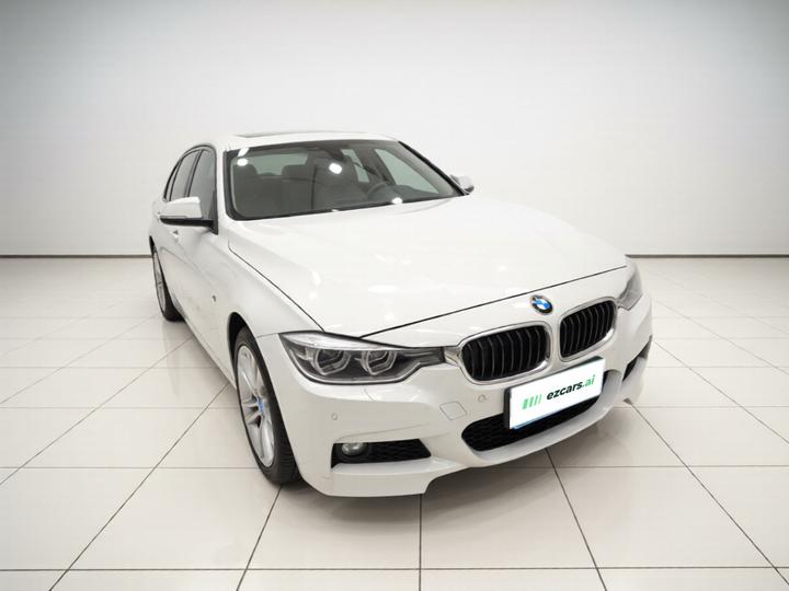 3 Series 2019 320Li M Luxury photo 3
