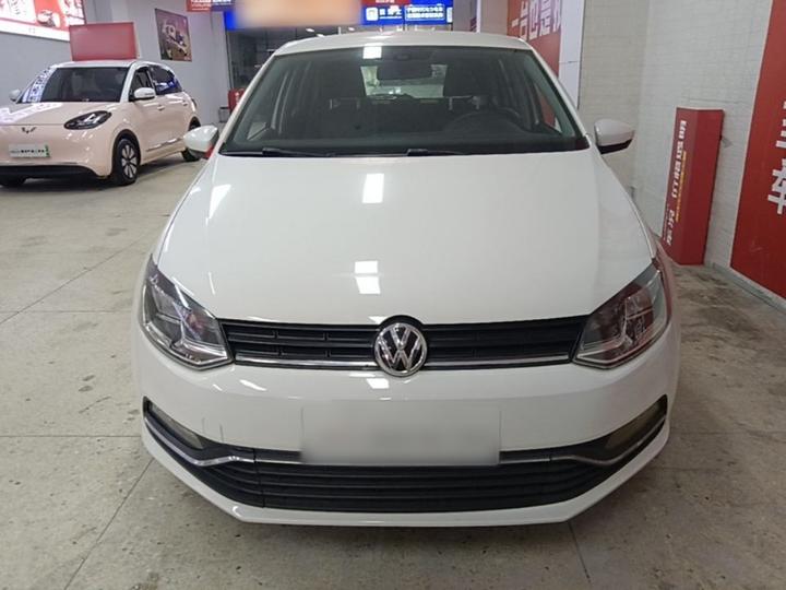 Polo 2014 1.6L AT Comfort photo 2