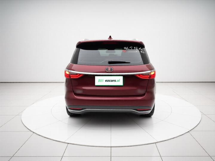 Song MAX 2017 1.5T AT Connected Luxury 7-Seater photo 3