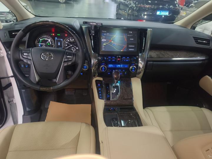 Alphard 2020 Hybrid 2.5L Premium photo 5
