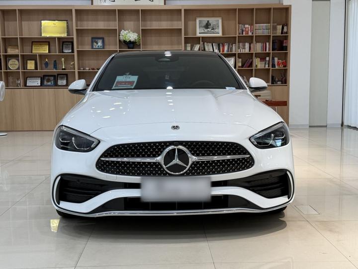 C-Class 2023 Facelift C 260 L Sport photo 2