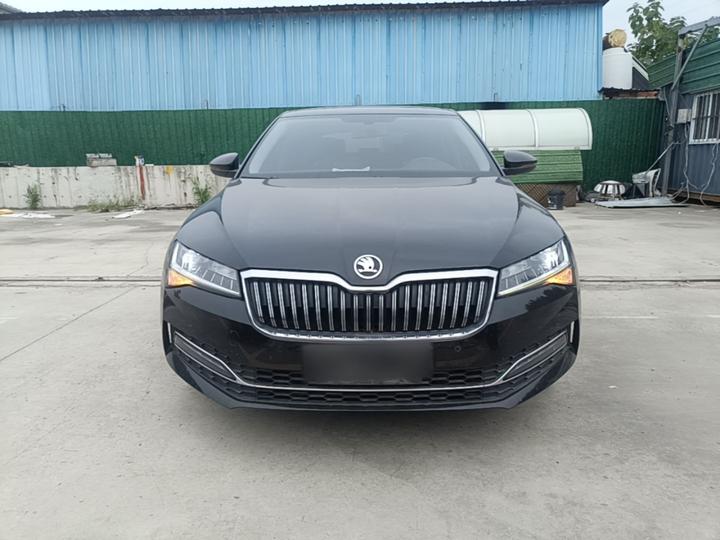 Superb 2024 TSI280 DSG Exclusive photo 2