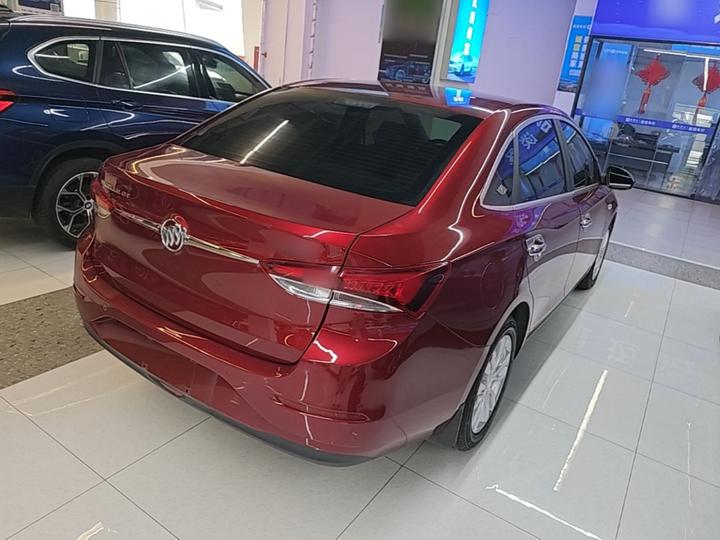 Excelle 2021 Facelift Classic 1.5L AT Elite photo 4
