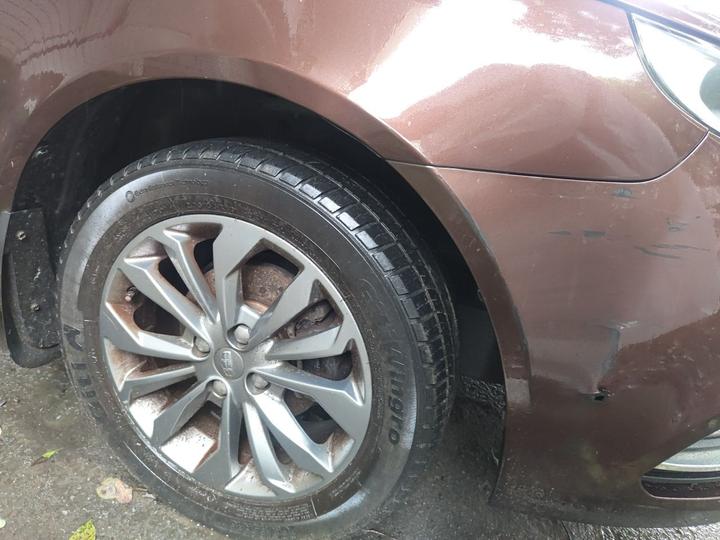 Vision 2016 1.5L MT photo 8