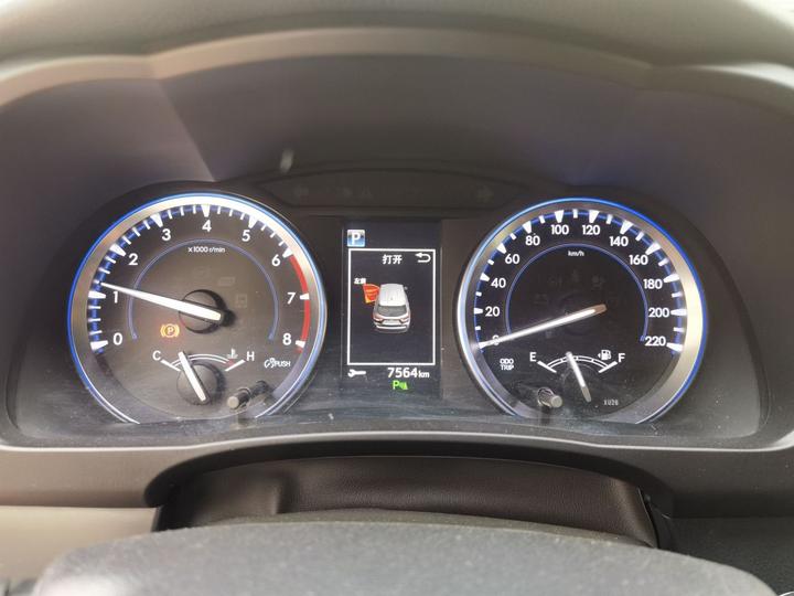 Highlander 2021 2.0T AWD Premium 7-Seater photo 8