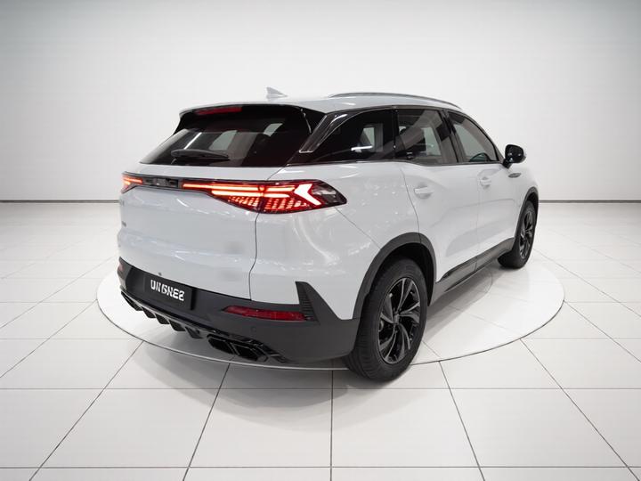 BAIC X7 2023 1.5TD DCT+ photo 4