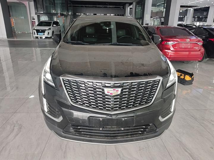 XT5 2020 Facelift 28T Luxury photo 2