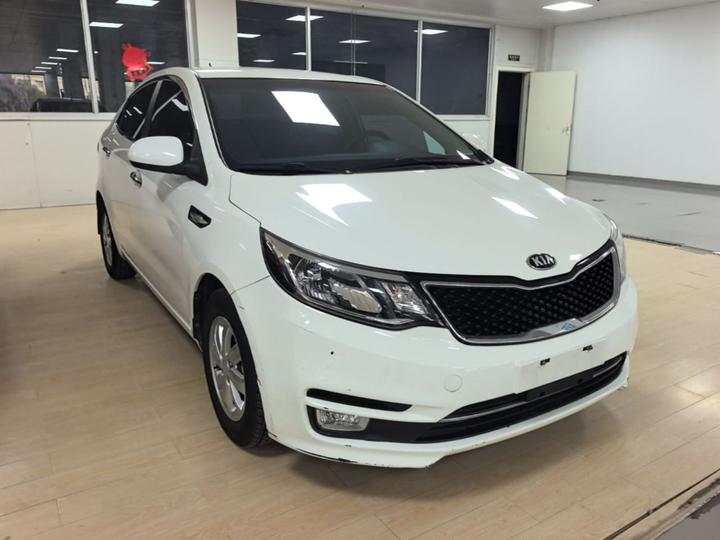 K2 2015 Sedan 1.4L AT GLS photo 3