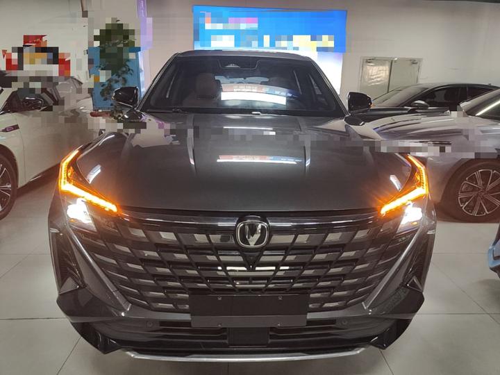 UNI-Z EV 2024 iDD 125km Excellence photo 2