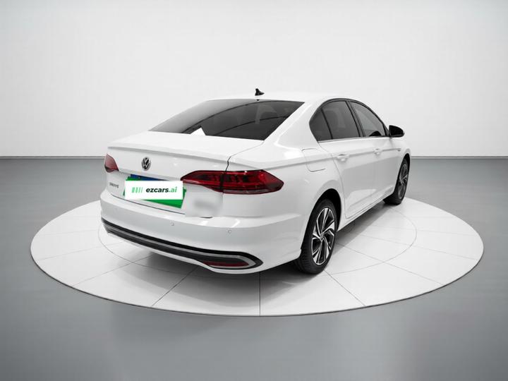 Bora 2023 300TSI DSG photo 6