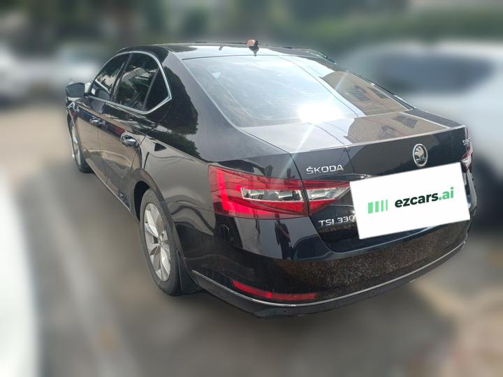 Superb 2018 TSI330 DSG Comfort China V photo 4