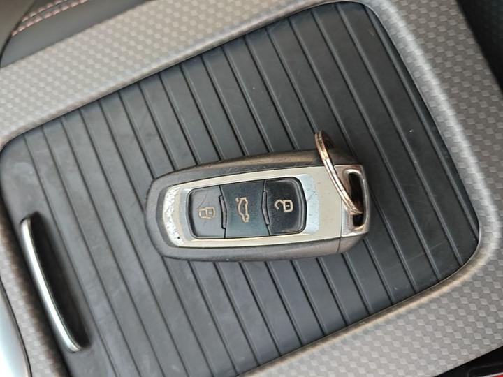 Emgrand GS 2016 1.3T AT photo 8