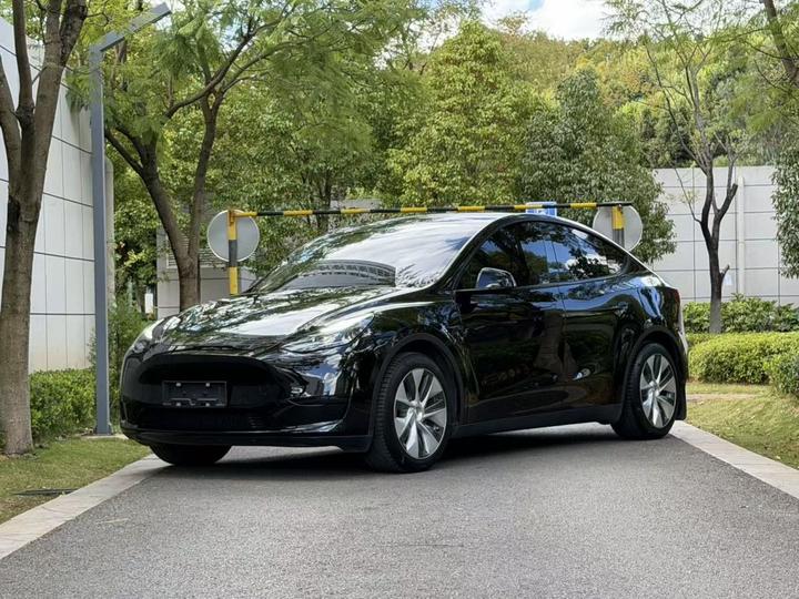 Model Y 2022 Facelift RWD