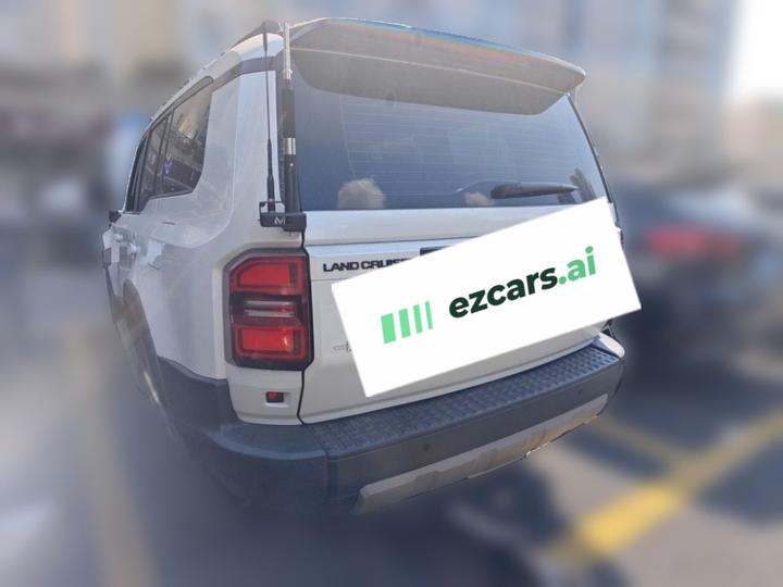 Prado 2024 2.4T TX 5-Seater photo 4