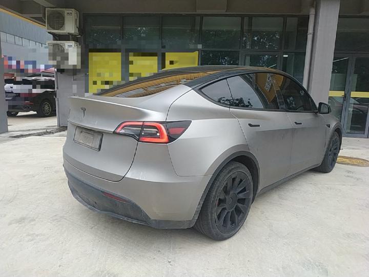 Model Y 2021 Standard Range RWD photo 4