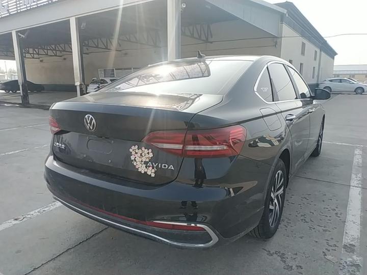 Lavida 2024 1.5L AT photo 6