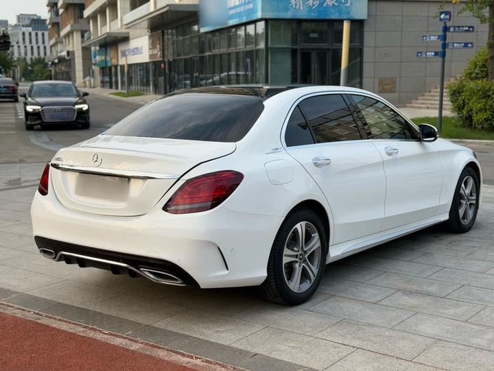 C-Class 2020 Facelift C 260 L Sport photo 5