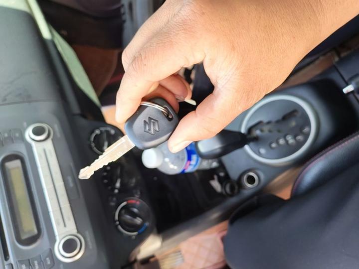Swift 2013 1.5L AT 20 photo 8