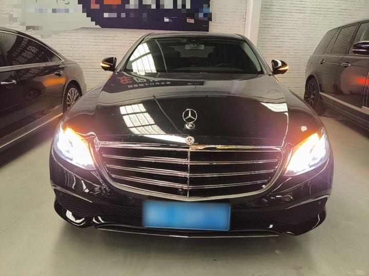 E-Class 2017 E 300 L Sport Luxury photo 2