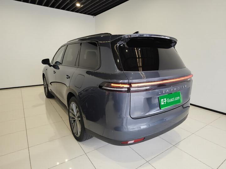Leapmotor C16 2024 EV 520 Exclusive photo 4