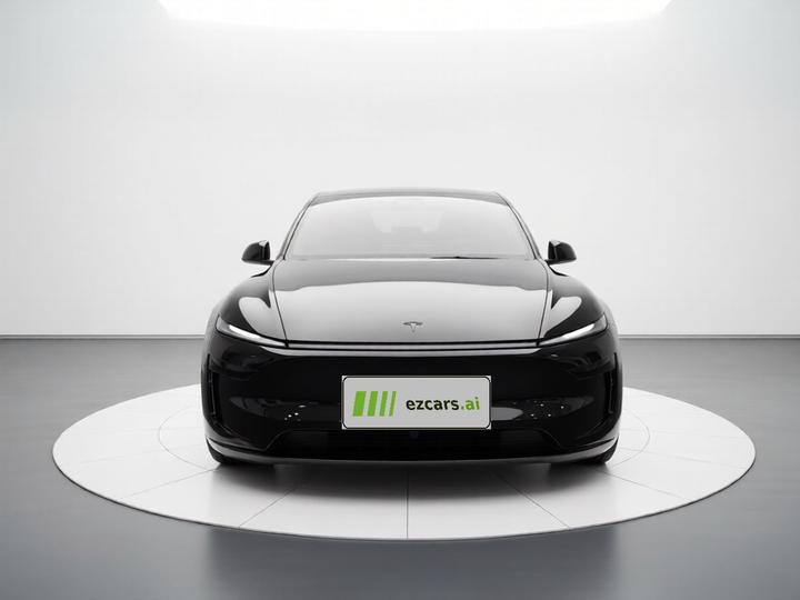 Model Y 2025 RWD photo 2