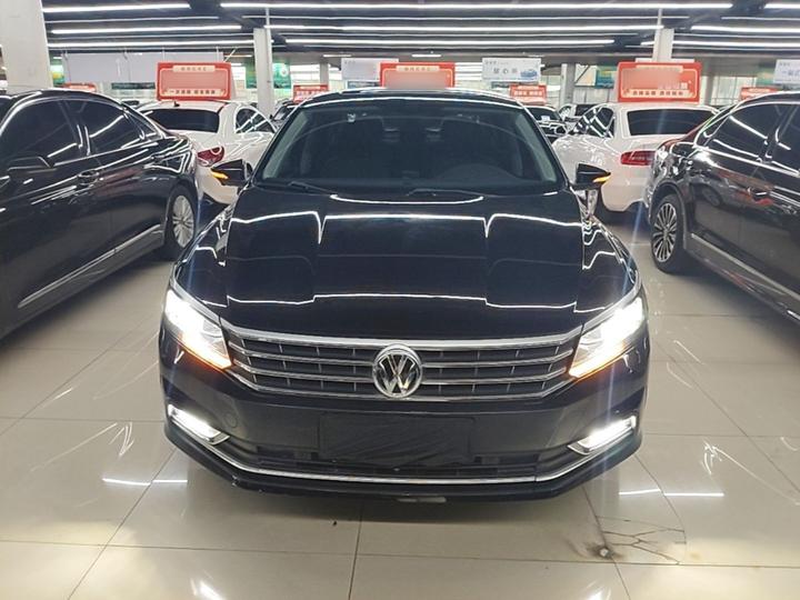 Passat 2017 330TSI DSG photo 2