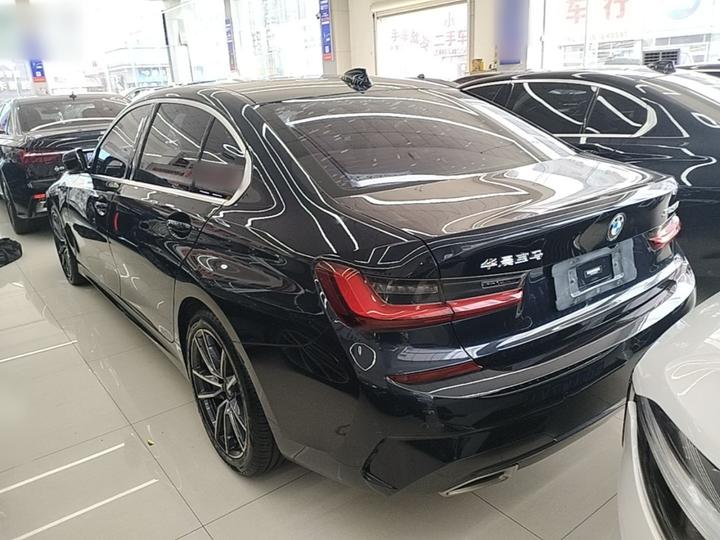3 Series 2022 325Li M Sport Package photo 4