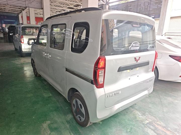 Wuling Zhiguang EV 2025 305km Progressive photo 4