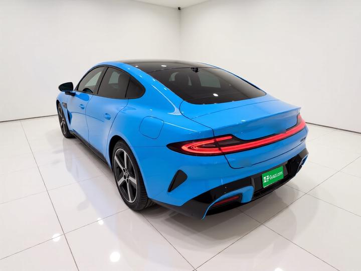 Xiaomi SU7 2026 AWD Max photo 4