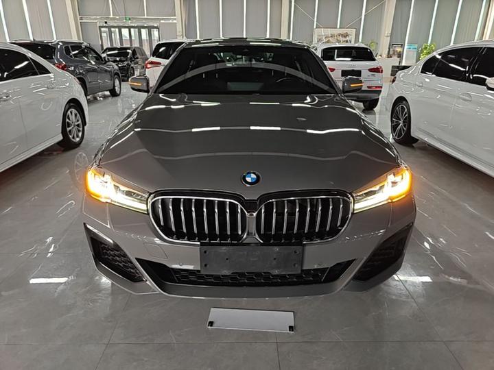 5 Series Imported 2022 525i M Sport Package photo 2