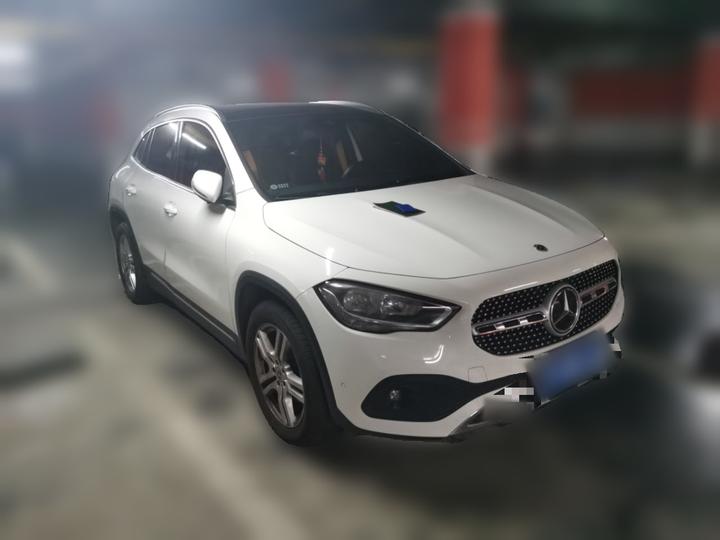 GLA 2022 Facelift GLA 180 photo 3